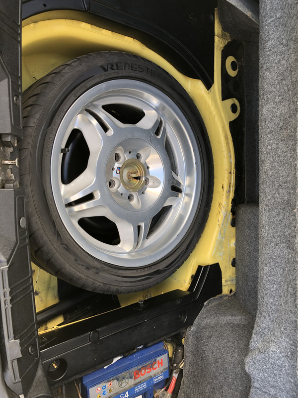 ABCAF1A5-3840-42D0-A138-E689EE79A742