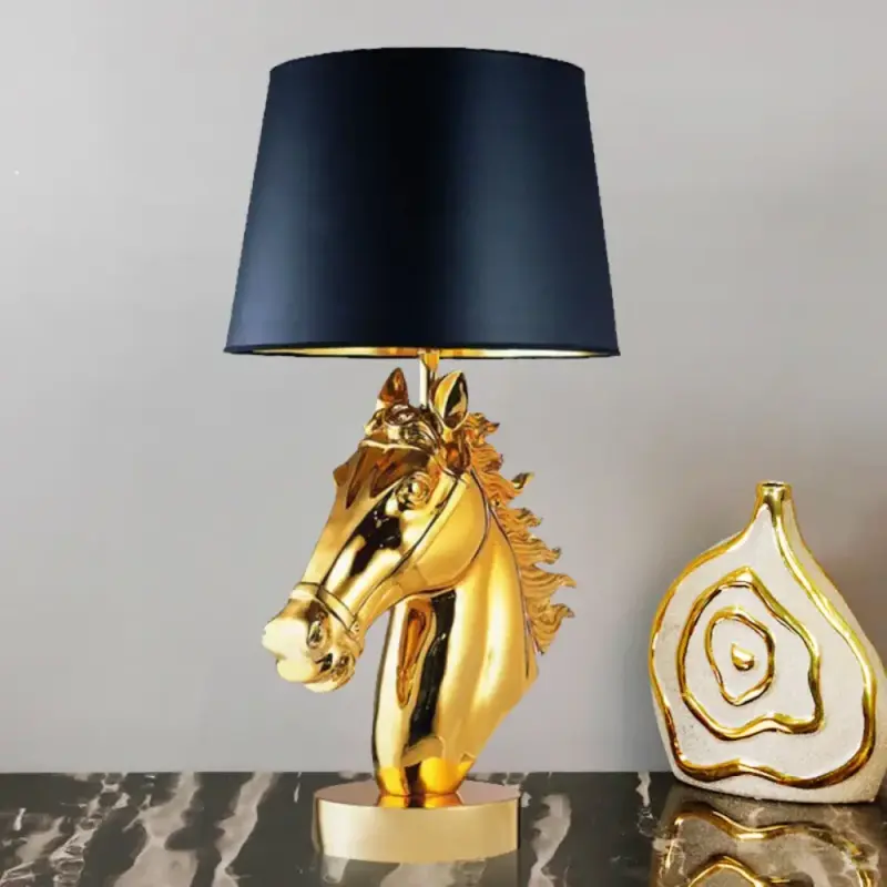 lamp-horse-head.webp