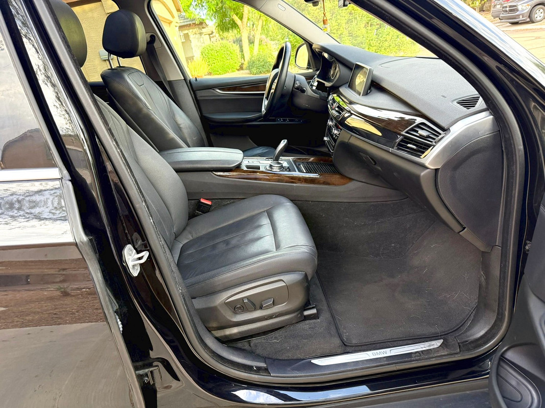 Vehicle thumbnail 18