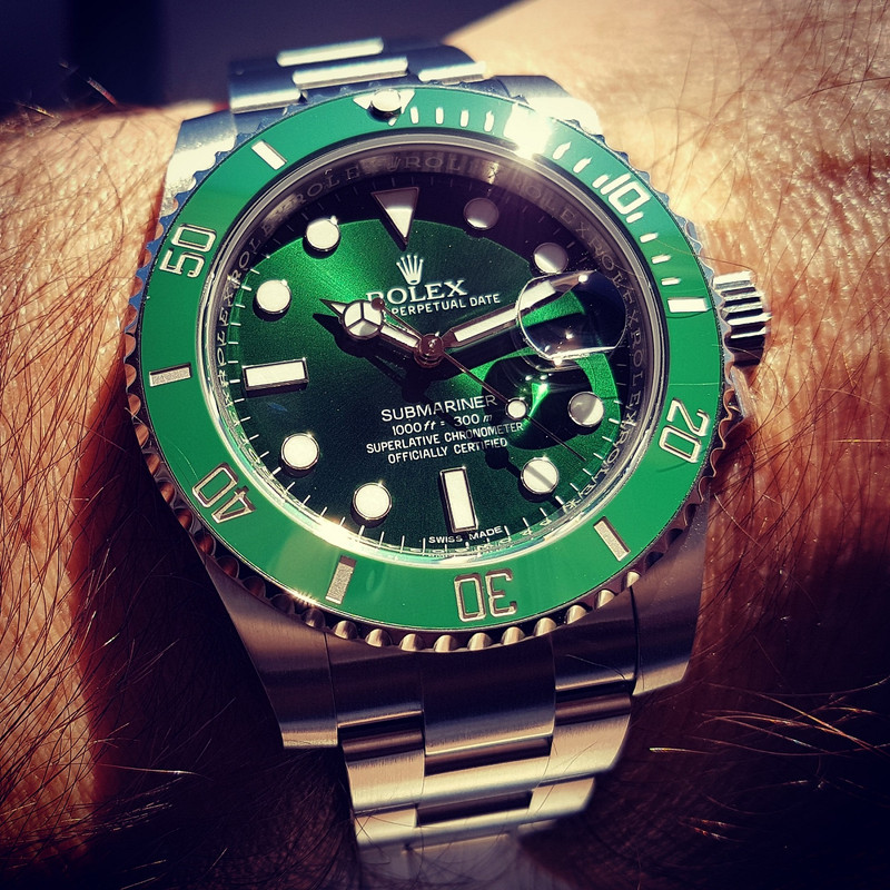 Rolex Submariner 40 mm Ref. 116610LV Aniversary Green 'Hulk (2)