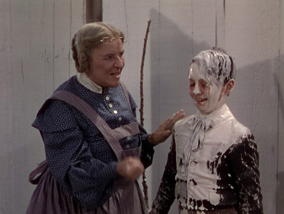 vlcsnap-2021-06-06-19h19m32s361