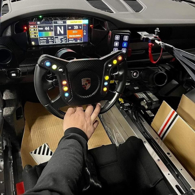 CED35A30-E583-4D69-907E-2BE2B4E6FFDC