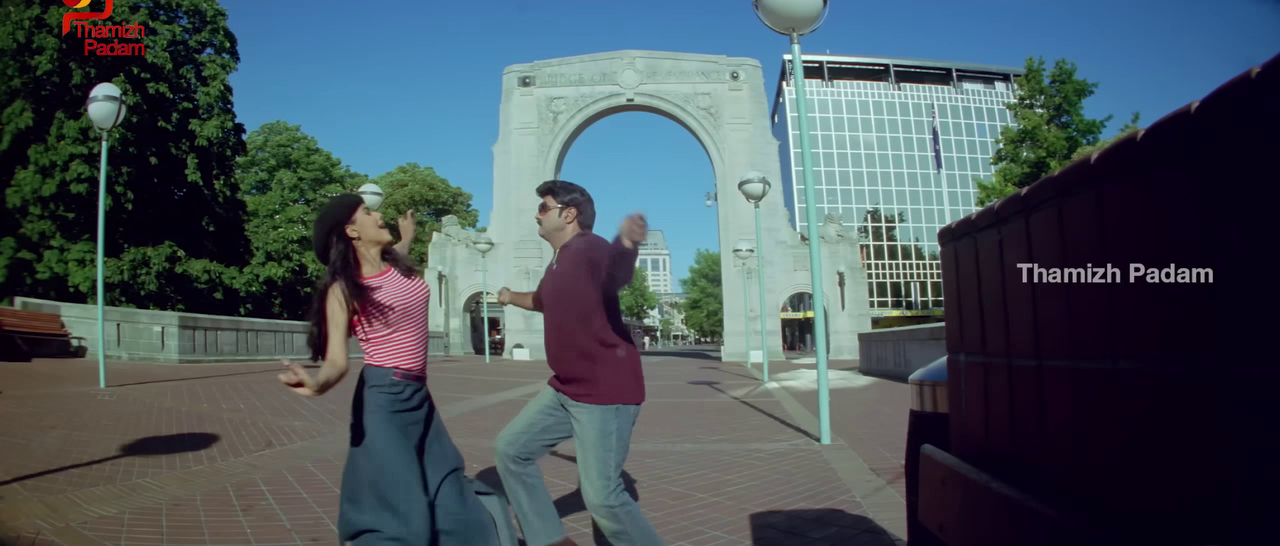 vlcsnap-2025-09-30-17h56m39s238