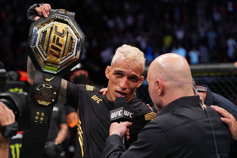 Заплати след UFC 262