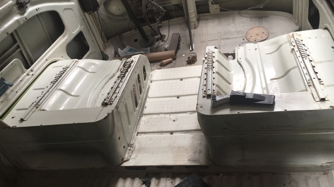 851EC5FB-2DC4-47BD-A43B-B494F233AC1C