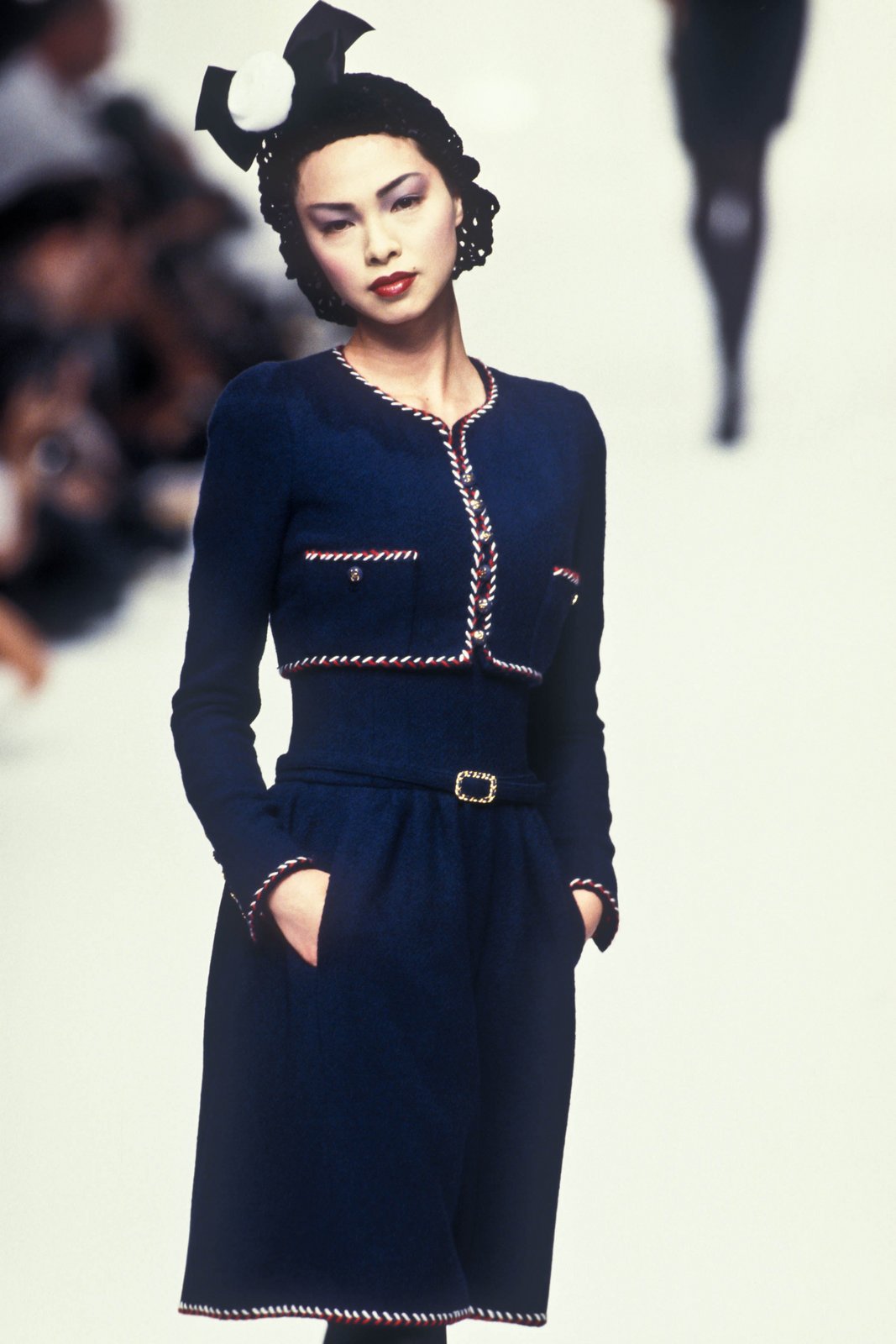 Fashion Classic: CHANEL Haute Couture Fall/Winter 1994 | Lipstick Alley