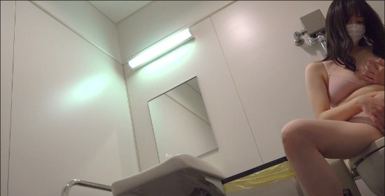 [Image: Voyeur13575080942.jpg]