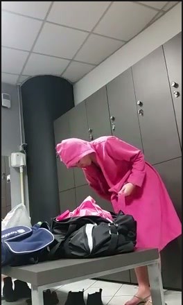 [Image: Voyeur23365082302.jpg]