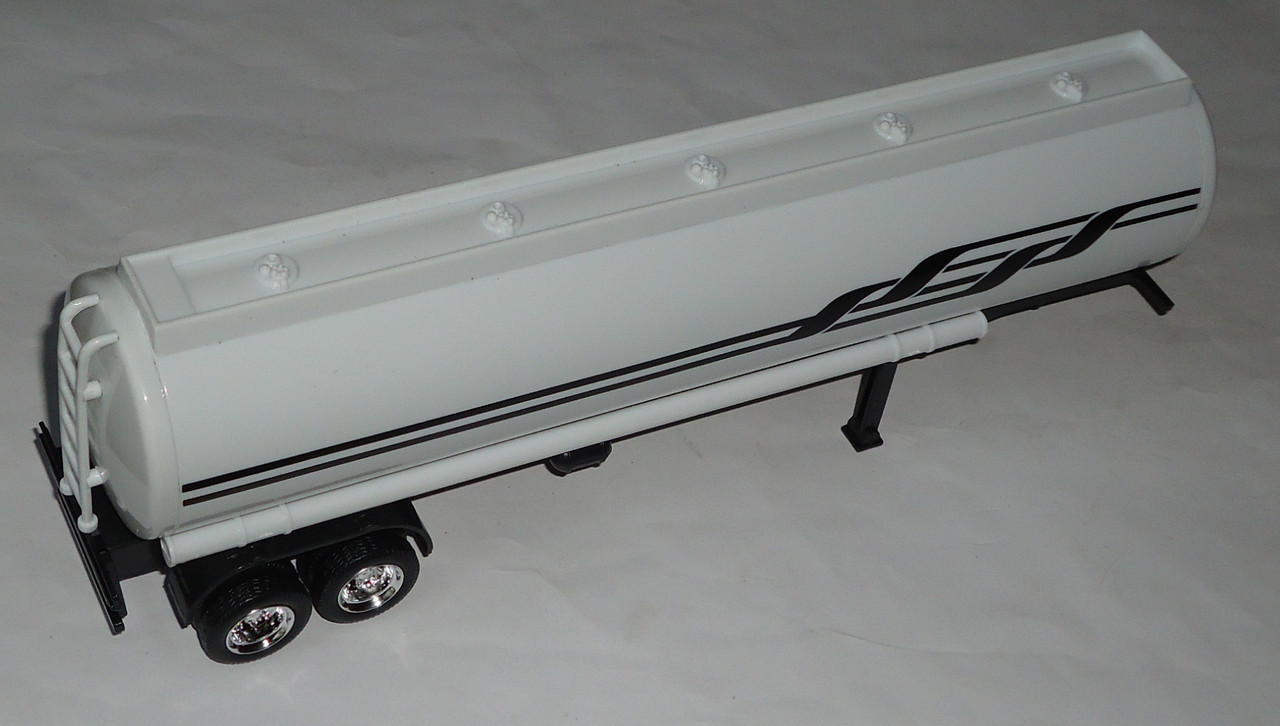 Peterbilt-цистерна1