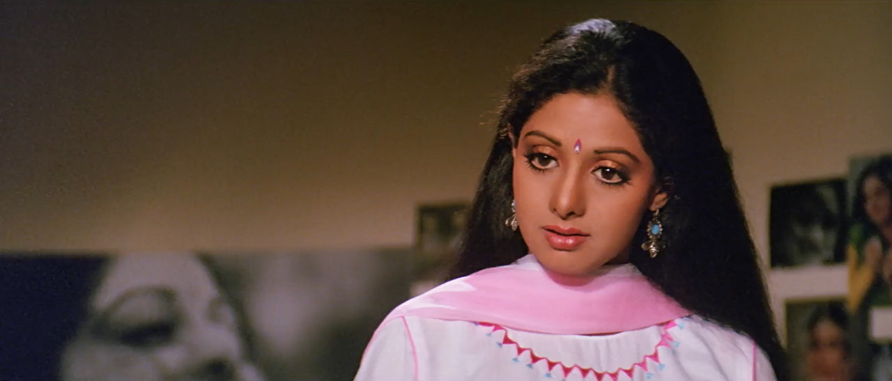 Chandni 1989 WebRip [Hindi] 480p 720p ESub Screenshot