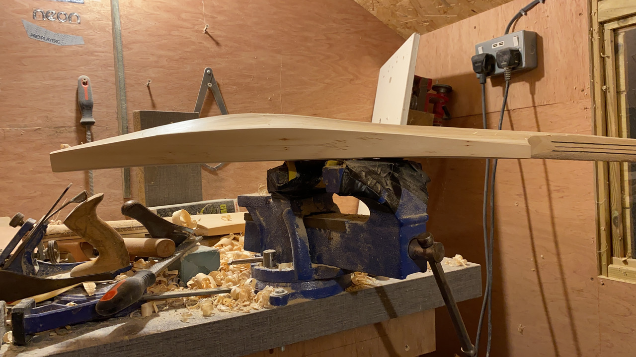 0844BFB3-D12C-4E12-881B-5DEA87C89A02