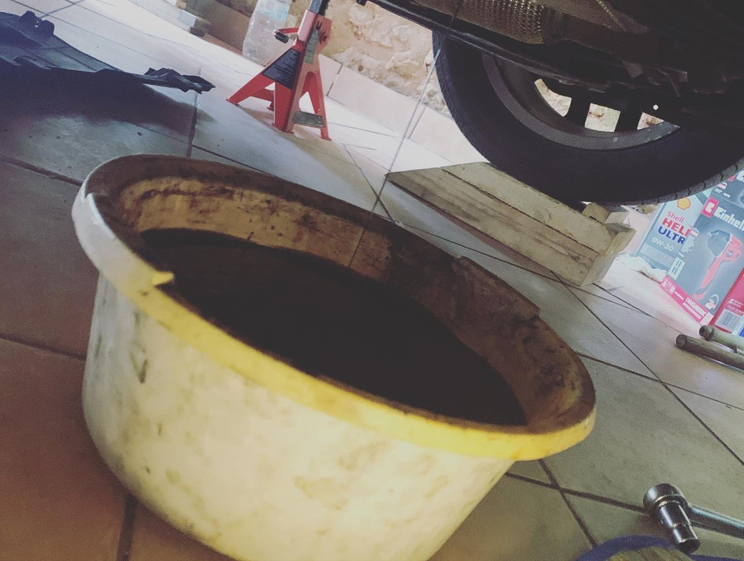 0AD7A9CC-6667-42D0-8B66-06DD6BAE2C82