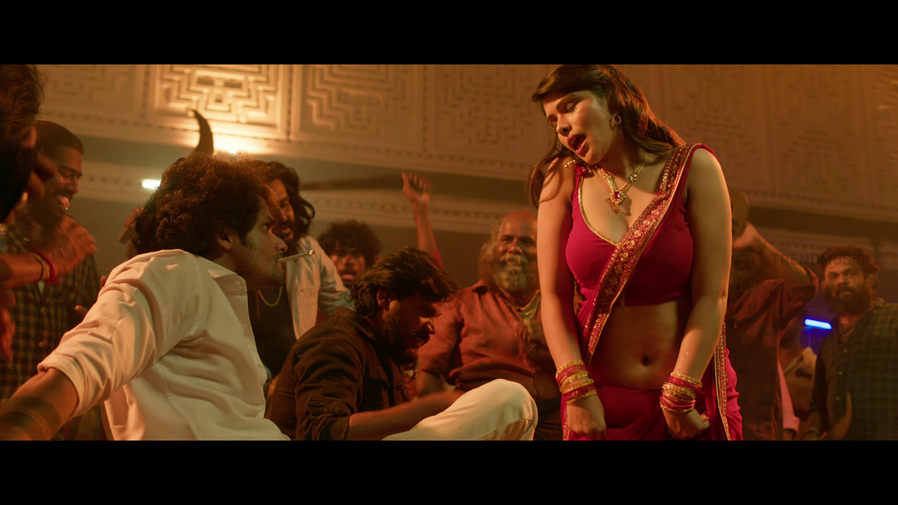 vlcsnap 2025 11 25 23h24m48s069