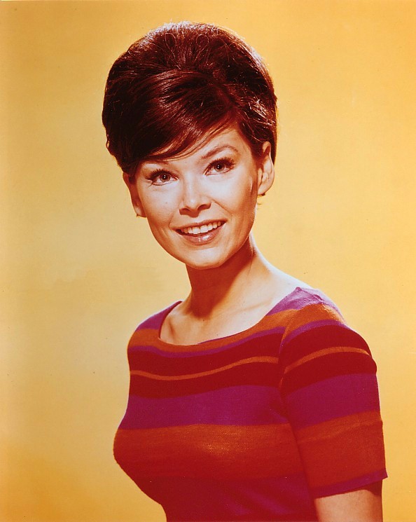 yvonne_craig_036