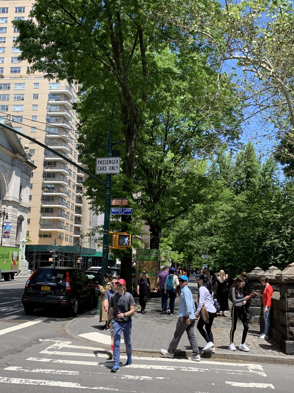 DA834952-8E3C-4D0C-99D2-D6962F52C0C5