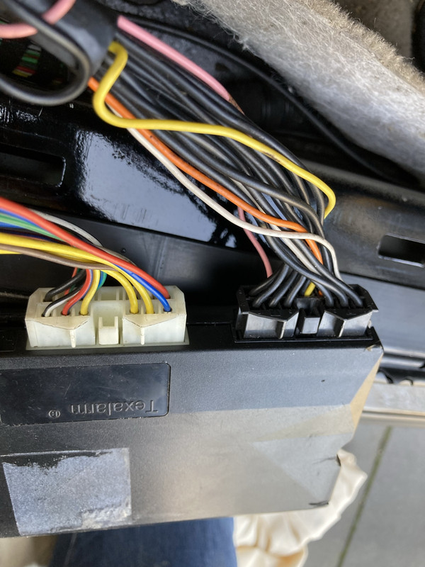 22BADE07-6638-4D3A-ACB2-42A274859F20