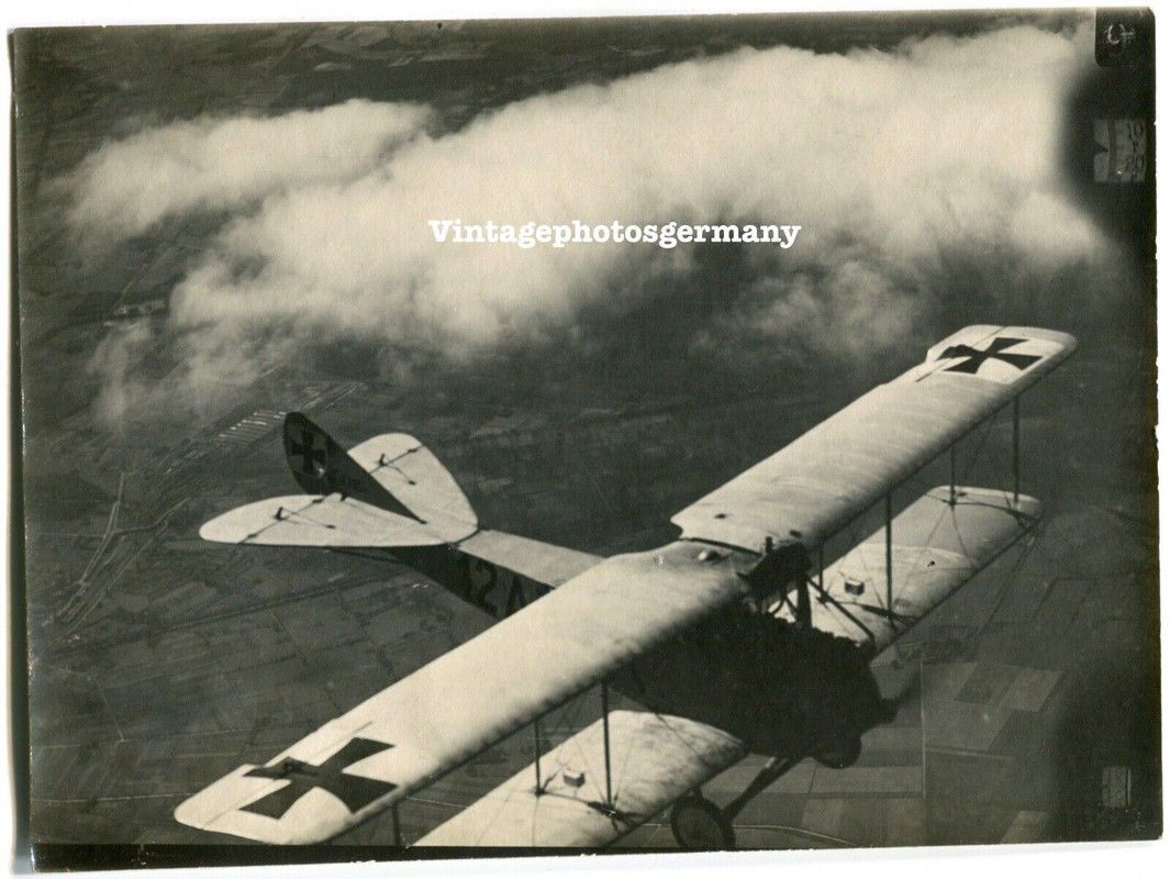 D212 Foto WK1 Fliegerei deutsches Flugzeug LVG Doppeldecker Kennung ID 12A