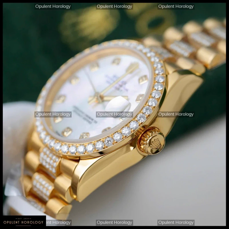 Rolex Datejust Women's Mother of Pearl Moissanite Gold Plated 31mm - Super Clone