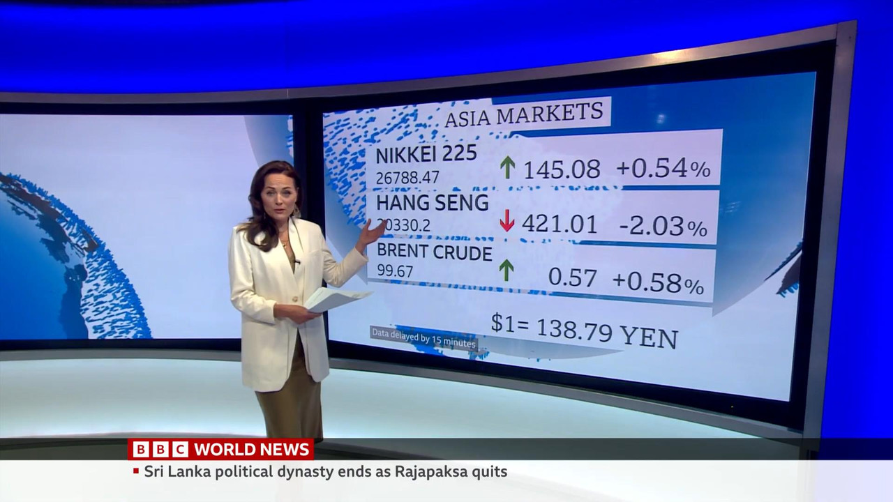 07.15 - 07.45.00 - World Business Report. The host presents and analy....ts_snapshot_11.39_[2022.07.