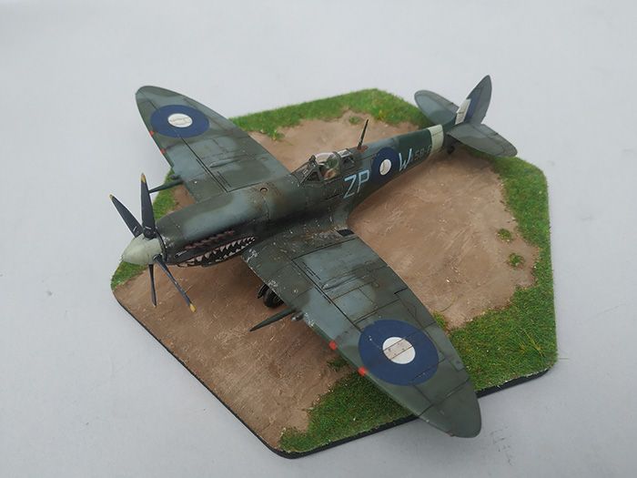 Spitfire Mk.VIII, Eduard, 1/72 IMG-20231016-101412