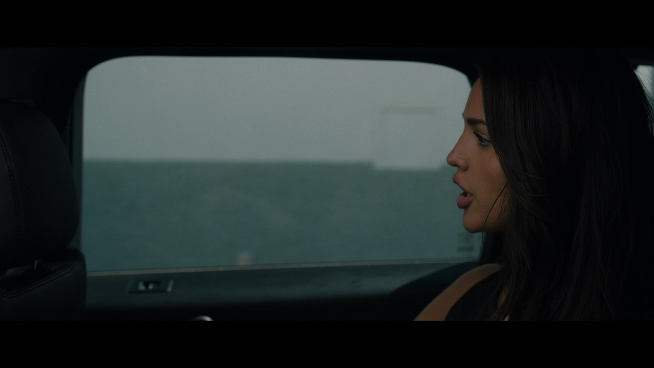 En la zona gris (2026) Full 1080p BDREMUX Latino Inglés mkv snapshot 00 50 33 989