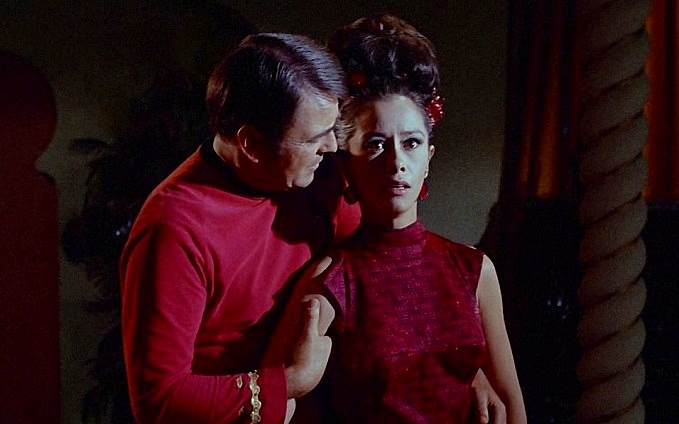 STAR-TREK-PILAR-SEURAT-1-FOTOR.jpg