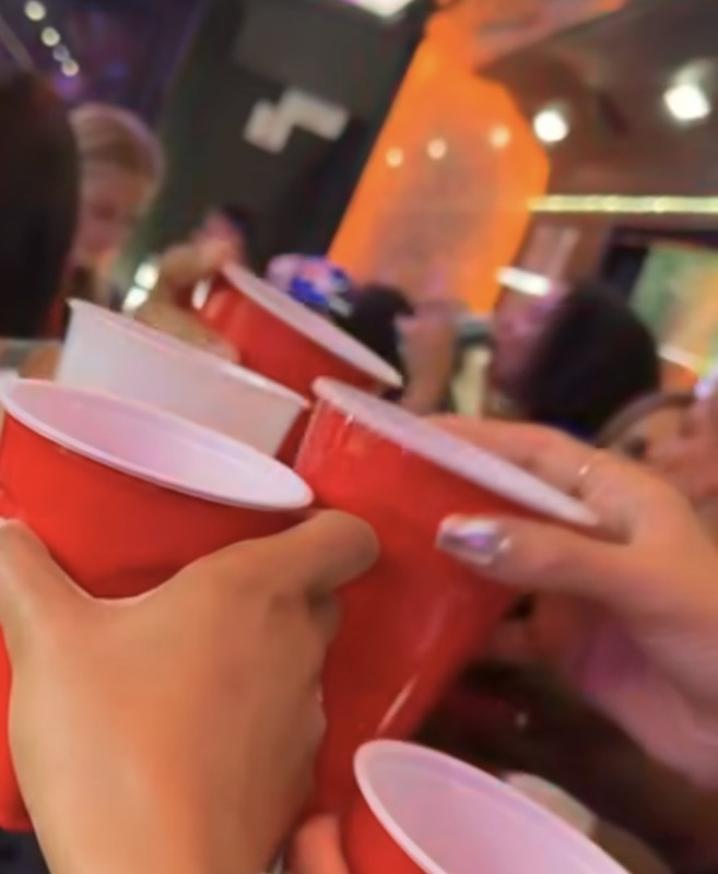 2591774D-3799-4B13-BB98-541E16E109BC