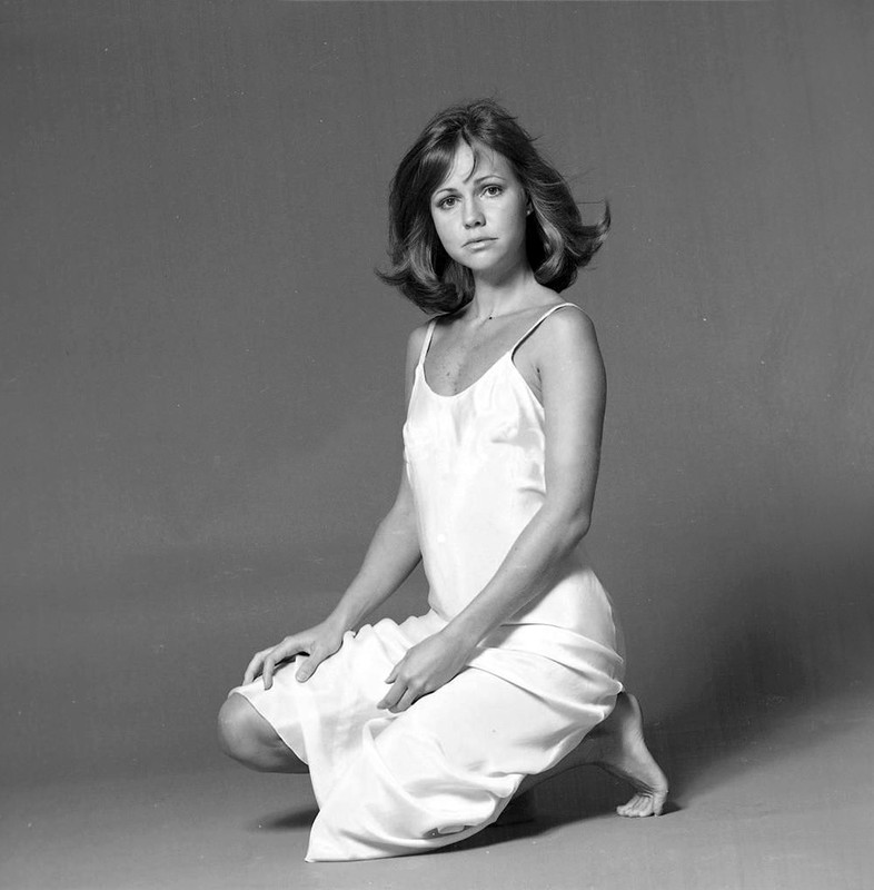 Sally_Field_b51