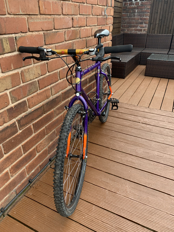 6CB9B4EA-4C0F-47AE-BFCF-5D02A8ADF8FD