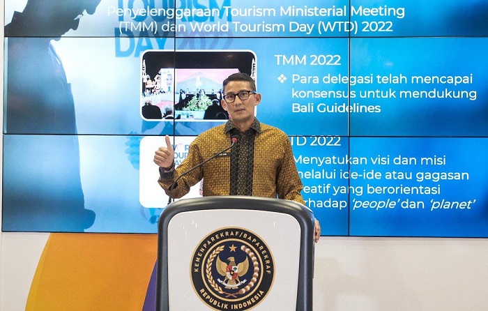 Sandiaga Uno saat Weekly Brief with Sandi Uno di Gedung Sapta Pesona, Jakarta Pusat, Rabu (28/9/2022).