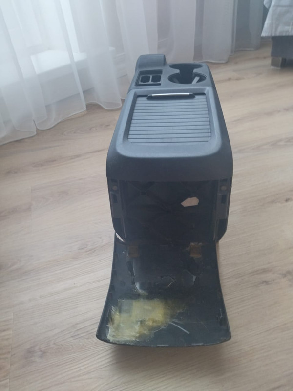 f3028c41-ded1-452c-b4c1-e791e521a567