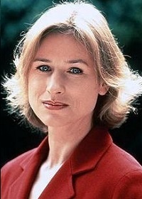 Коринна Харфух