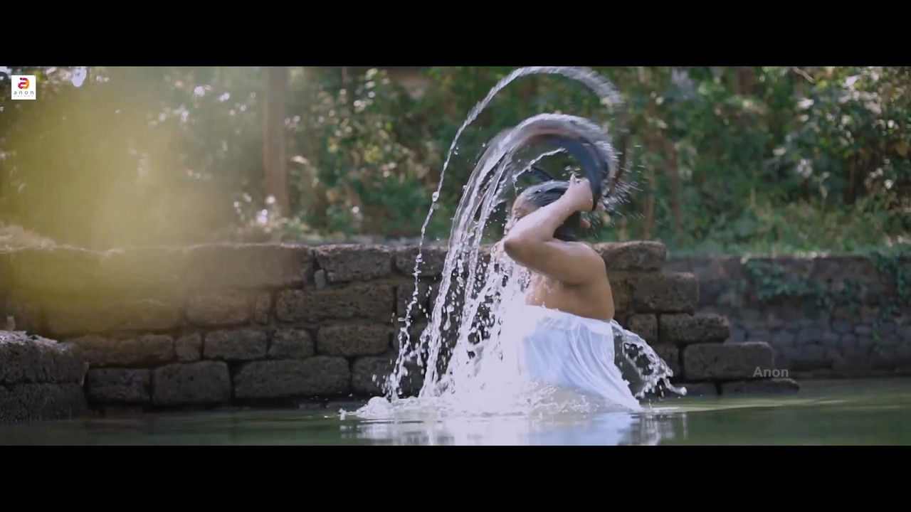 Hot Mallu Actress from shortfilm Geetha.mkv_snapshot_01.36.693