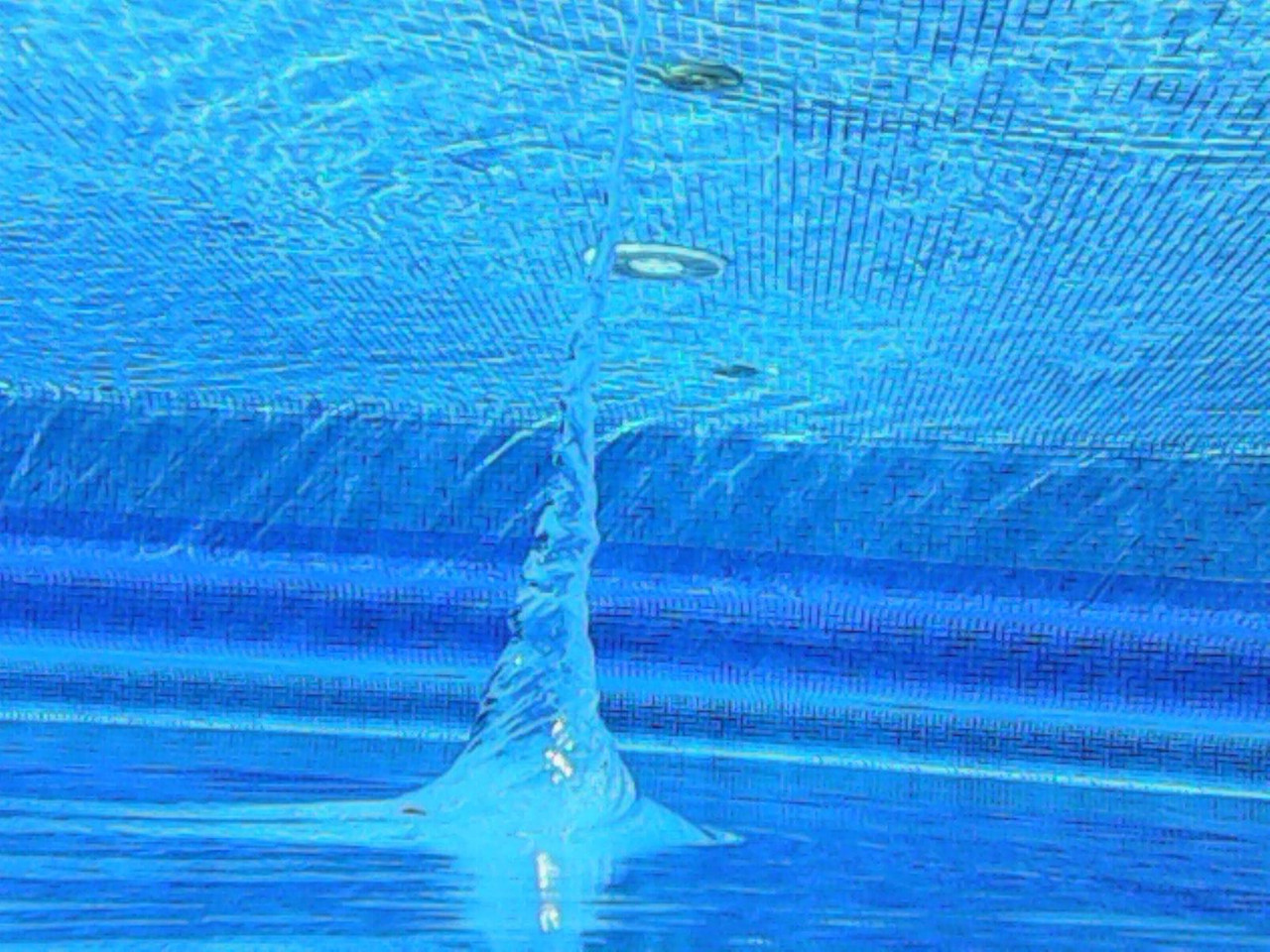 [Obrazek: 153ae811115b2e5e.jpg]