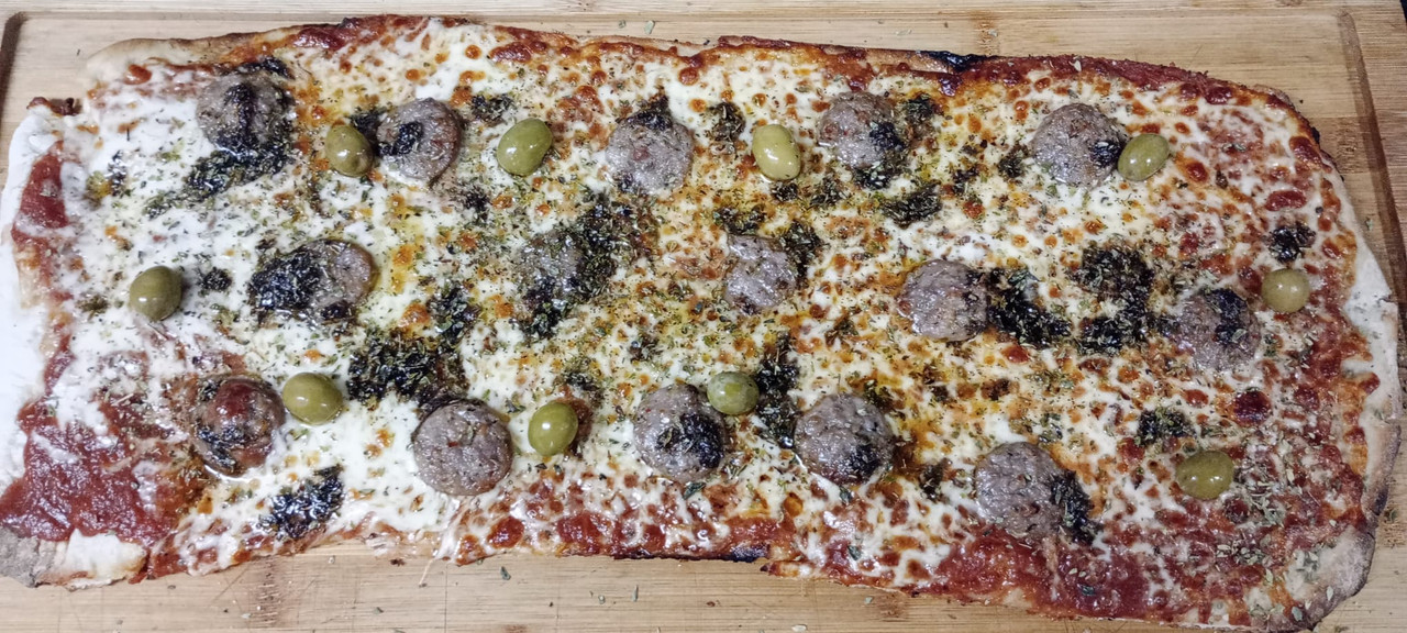 GOURMET ARGENTO 1 MTRS (16 PORCIONES)