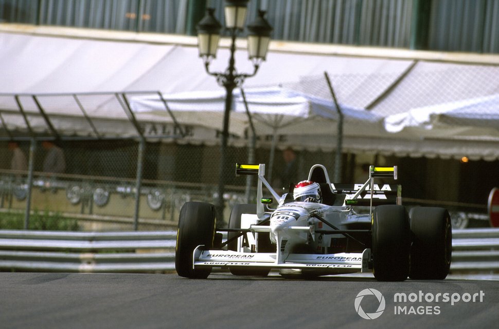 jos-verstappen-tyrrell-025-for-1 (1)