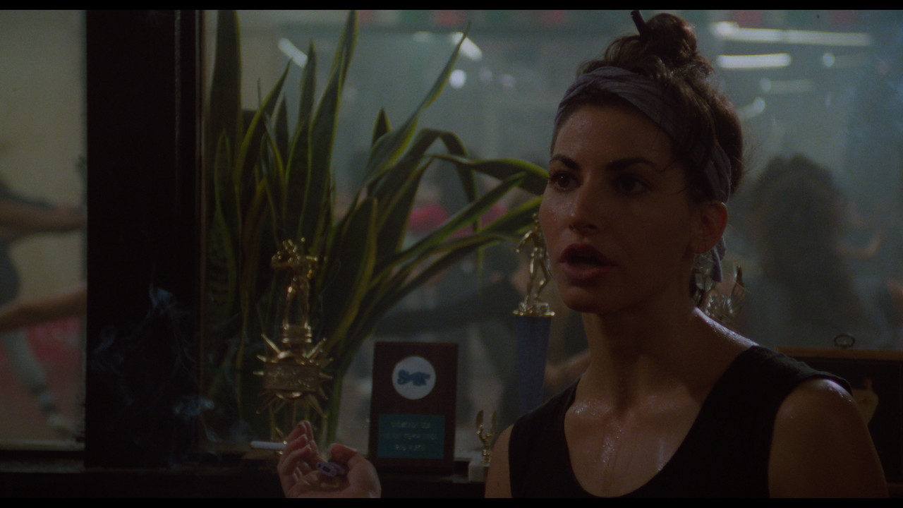 red.heat.1988.4k-kc.mkv_snapshot_00.51.19.417