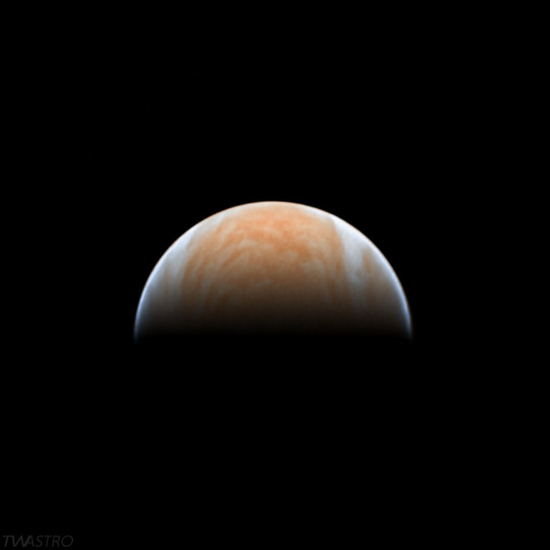 Venus cerca de la dicotom�a en la fase 0.50