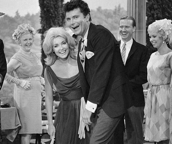 BEVERLY-HILLBILLIES-2-B-FOTOR.jpg