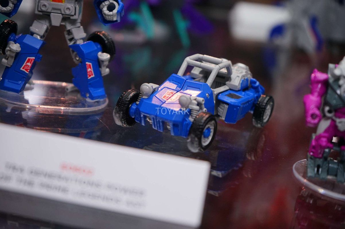 SDCC-2017-Transformers-Hasbro-Thurs-012