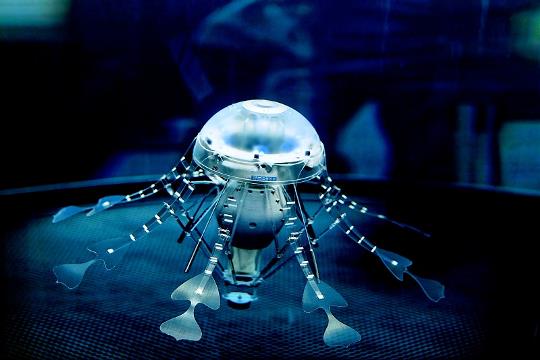 acquajelly-robot-jellyfish-3304506437.jpg