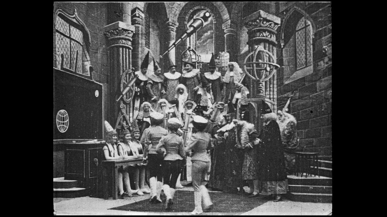A.Trip.To.The.Moon.1902.Black.and.White.1080p.BluRay.REMUX.AVC.F