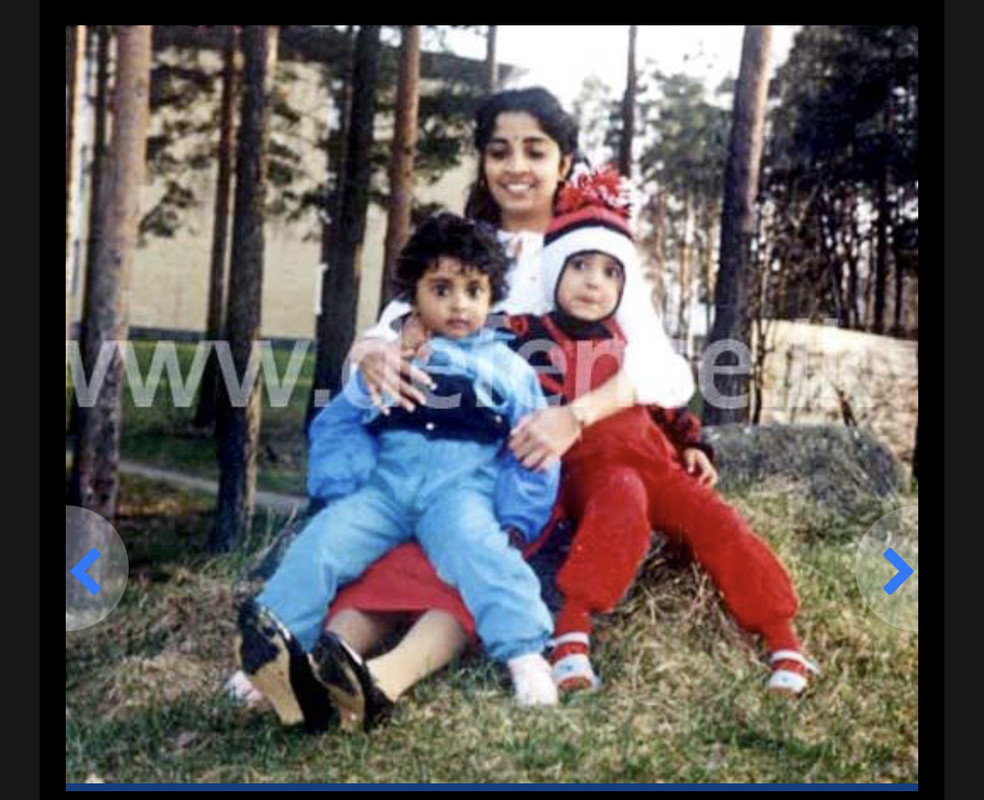 E46-D921-F-2059-455-F-A49-B-5-D5-CB7-A33