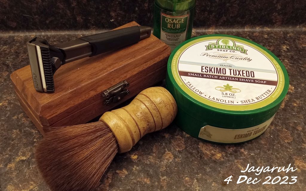 [Image: sos231204.jpg]