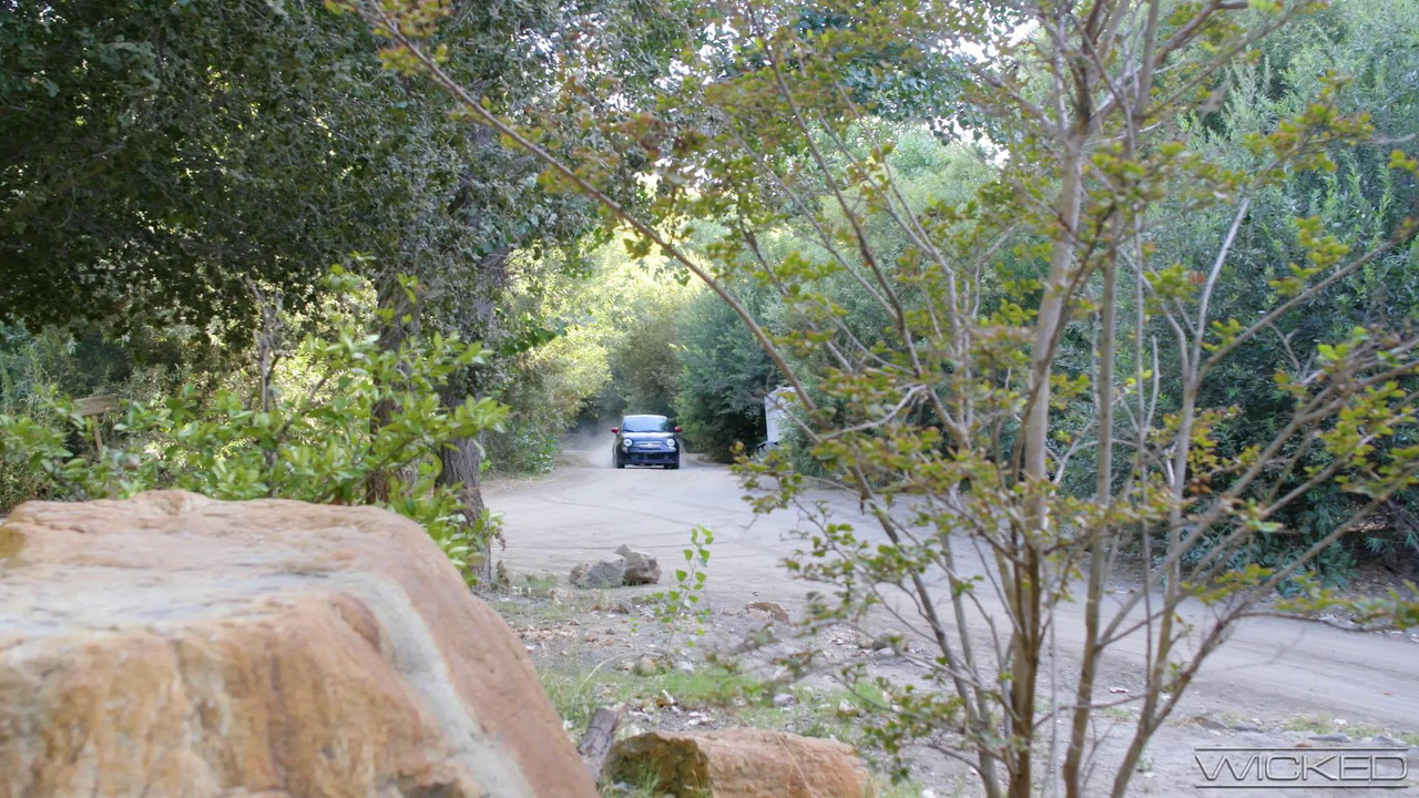 vlcsnap-2023-08-18-01h34m17s826