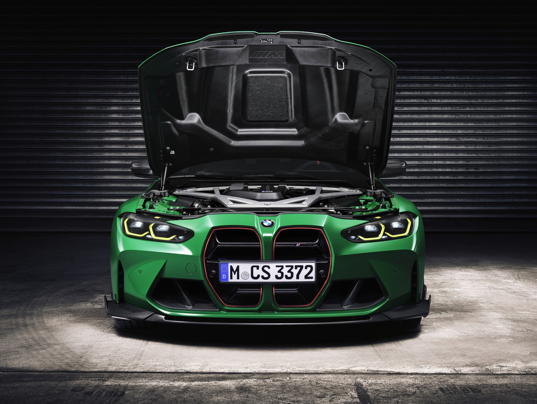 P90492792_highRes_the-all-new-bmw-m3-c