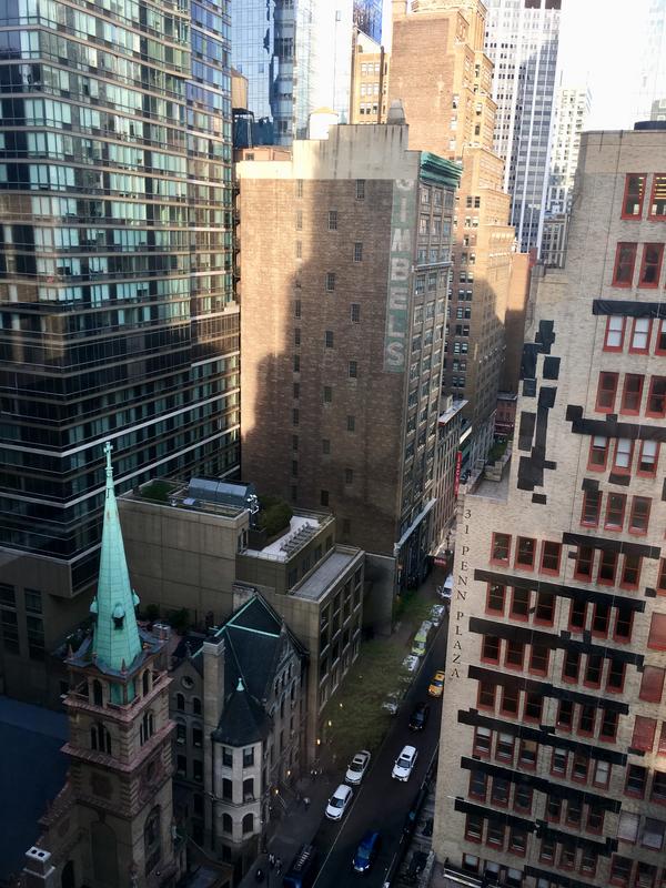 74988287-B3E9-489F-A76B-BFEC912C5D81