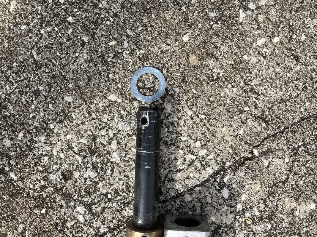 05B9BB1E-0921-4F6F-9DE4-2EC71A644C53