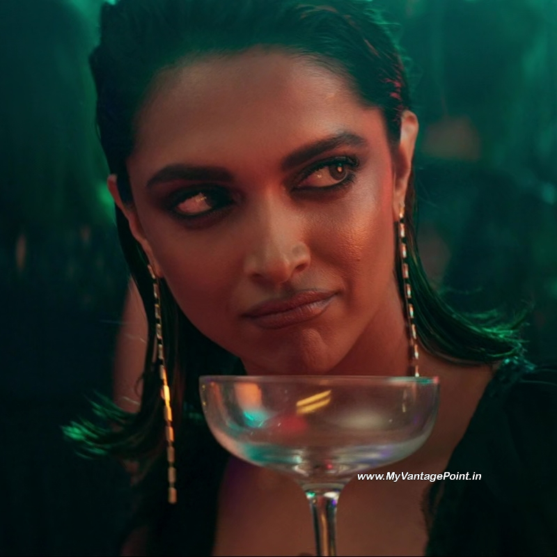68-Deepika-Padukone-Hot-Scene-in-Pathaan-Movie-with-Shah-Rukh-Khan-My-Vantage-Point