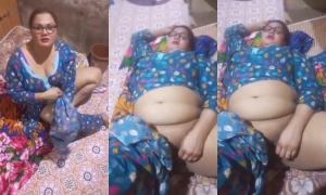 xxx 18hot Desi BBW Wife Shows Pussy
